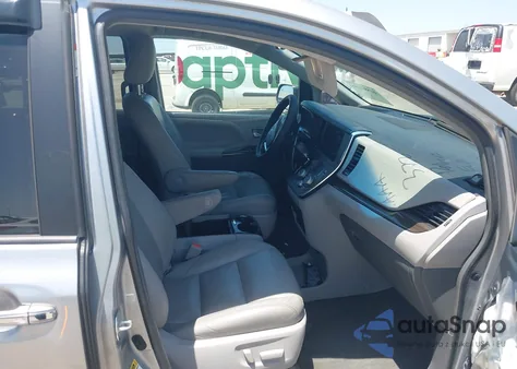 2016 Toyota Sienna Xle 8 Passenger из США, поврежденный, VIN 5TDYK3DC5GS752657